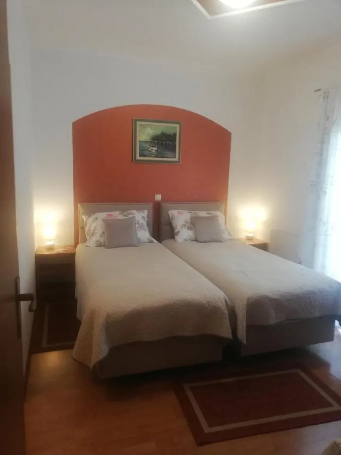 Guest House Surina Rupa 3*,