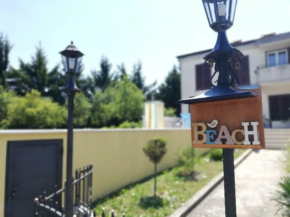 Guest House Surina Rupa