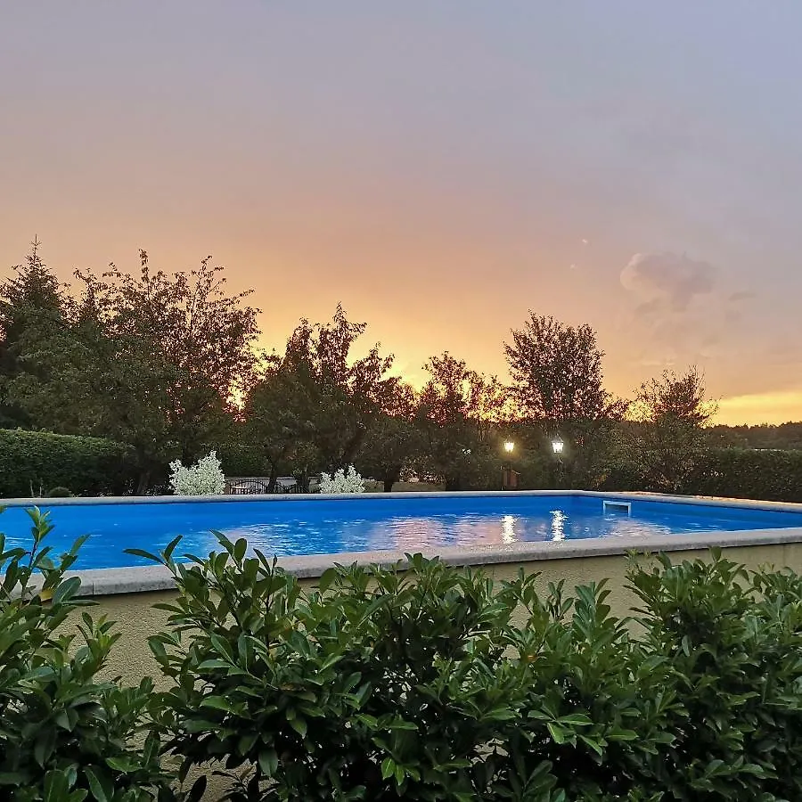 Guest House Surina Rupa 3*,  Kroatien