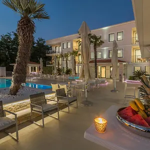 https://aparthotel-adeo.in-istria.net