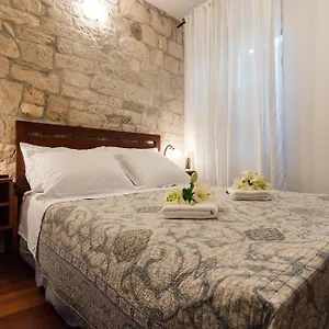 Appartement Sv. Petar Trogir
